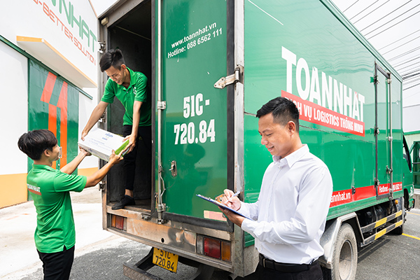 Dịch vụ cho thuê kho bãi - Toàn Nhất Logistics - Công Ty CP Toàn Nhất Logistics